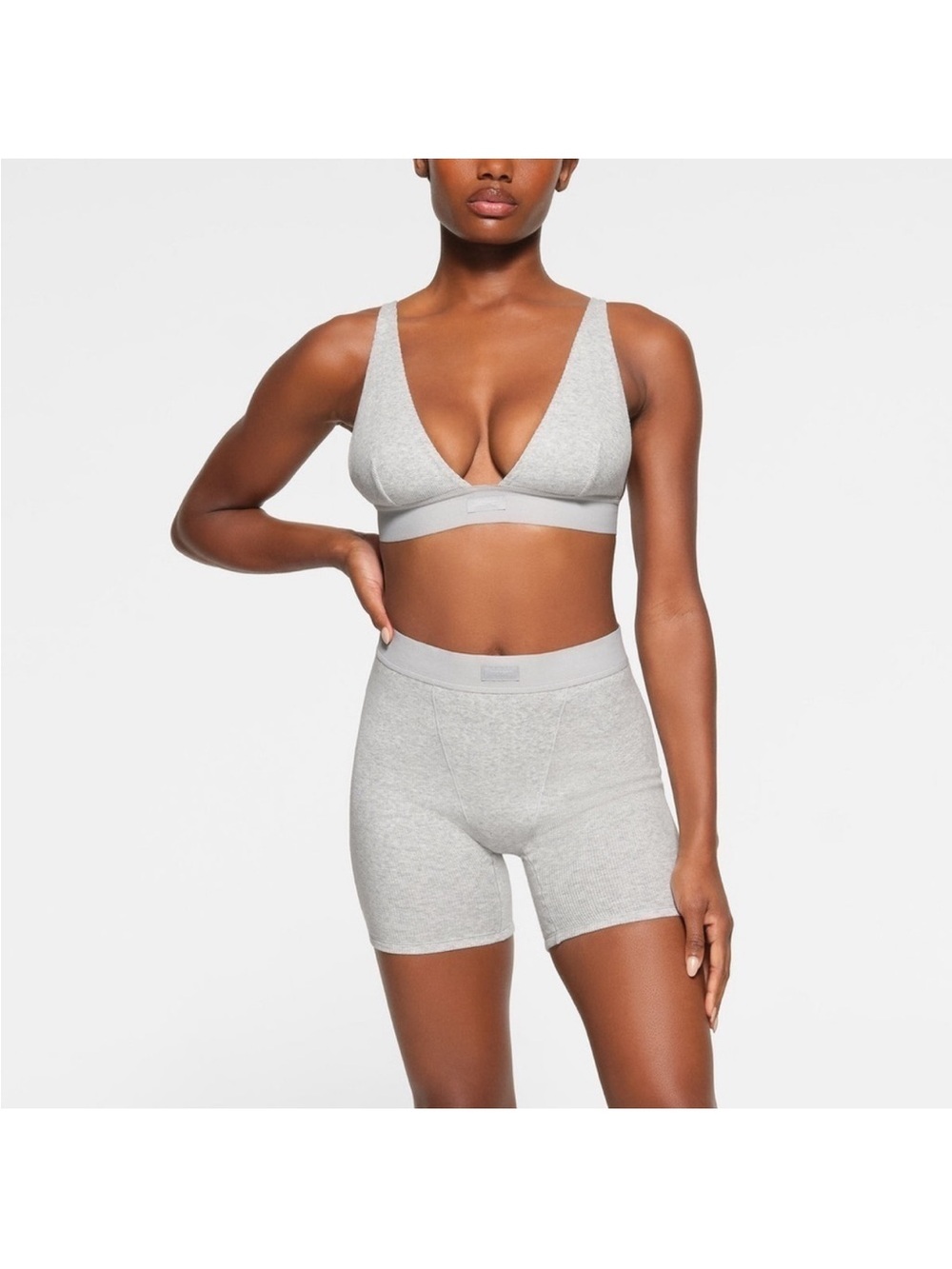 NWT SKIMS SET Light Heather Grey boxer bra set size medium
